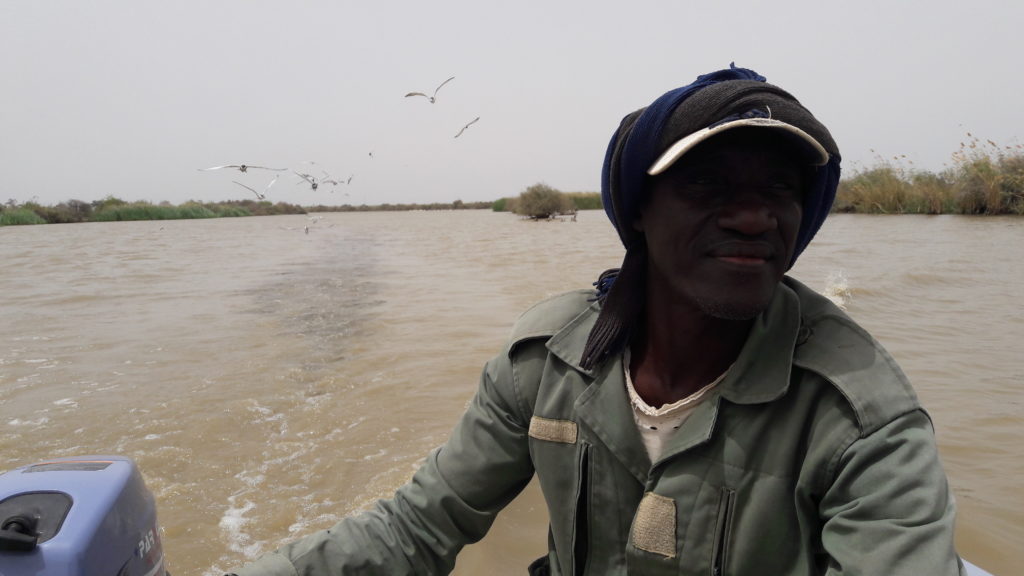 Fortunes de route (La frontière entre la Mauritanie et le Sénégal)